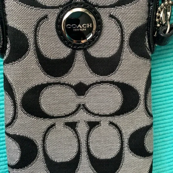 NWOT Coach Black Signature Jacquard Small Zip Top Card Holder Wristlet - Picture 5 of 7